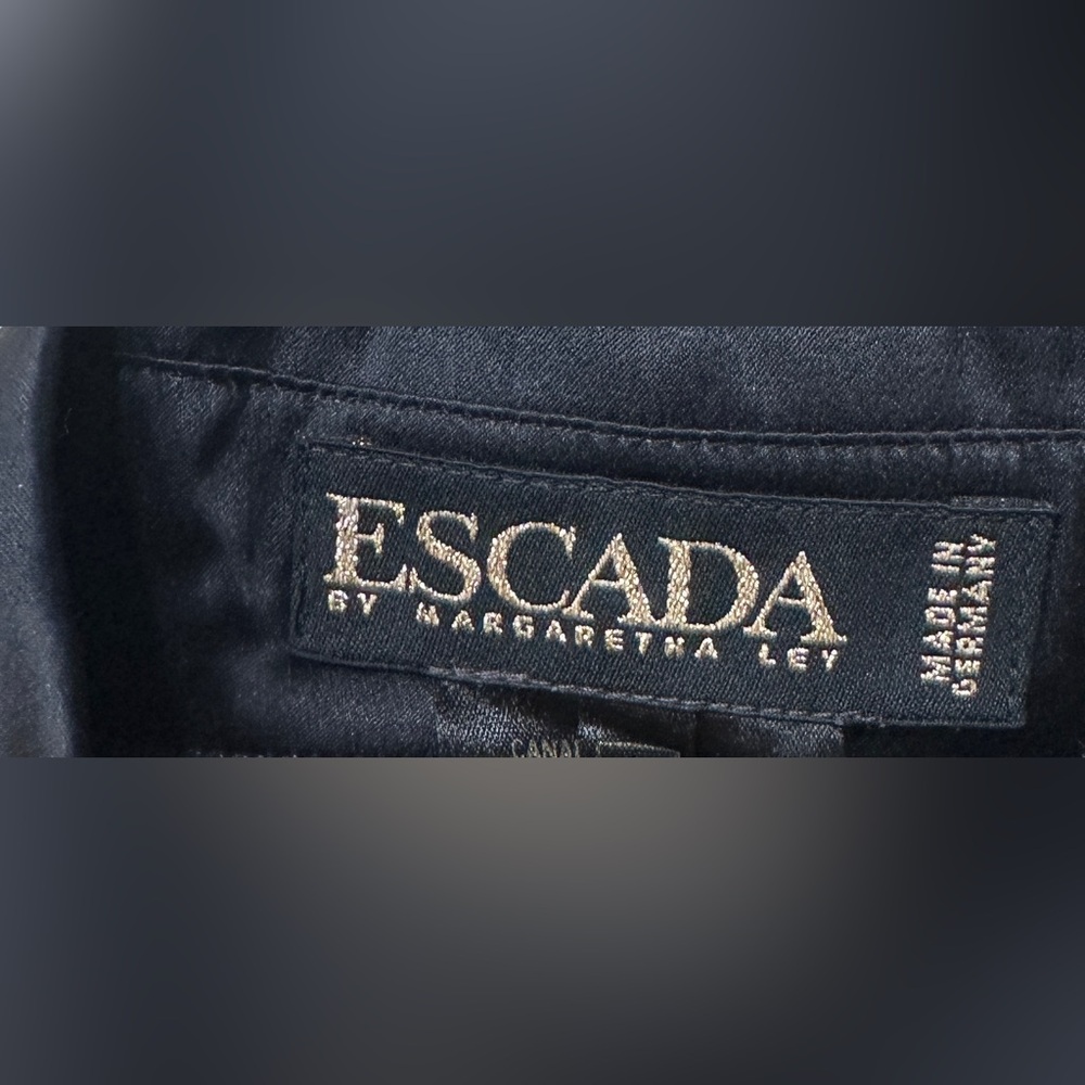 Escada Blouse Rare Vintage Baroque Black Gold Long Sleeve Size 40 8 US 100% Silk - Picture 15 of 15